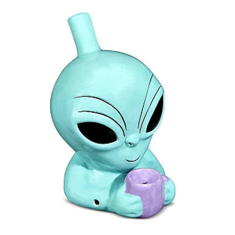 Alien Clay Pipe