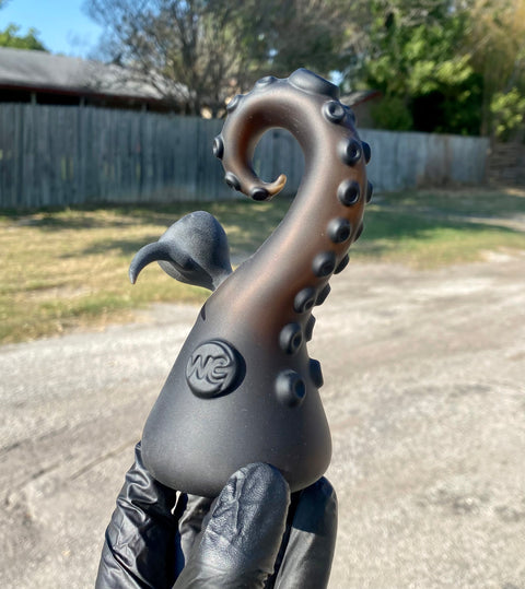 Wicked Glass Tentacle Travler